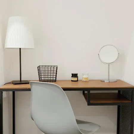 Modern Fitzrovia Apartment